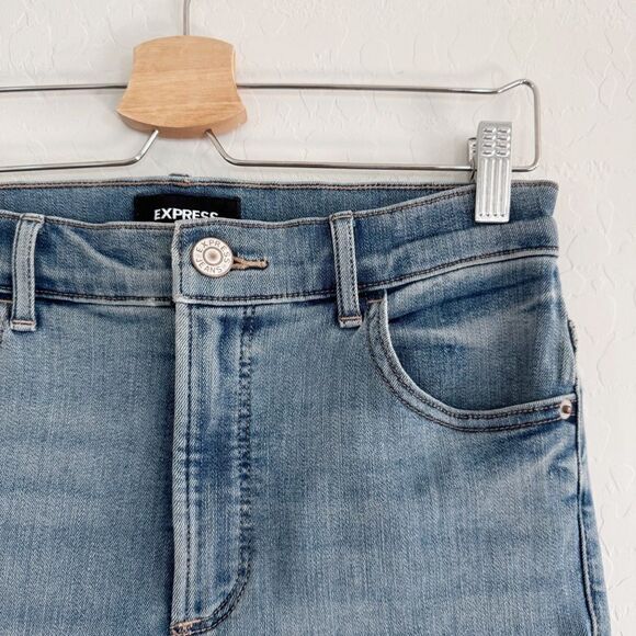 Express Distressed Raw Hem Cropped Ankle Skinny Jean High Rise Size 4 - Picture 2 of 8